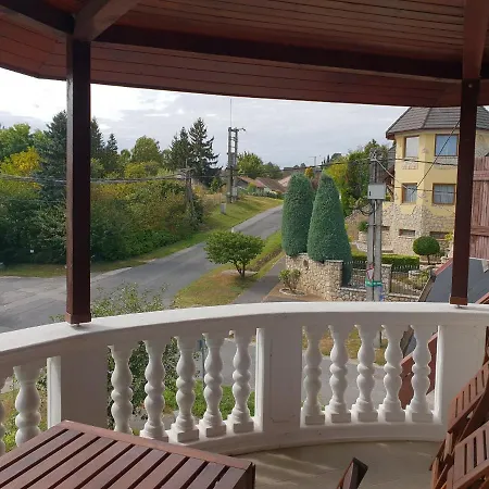 Apartment In Balaton 38826